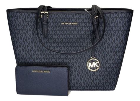 michael michael kors jet set travel md multifunction tote